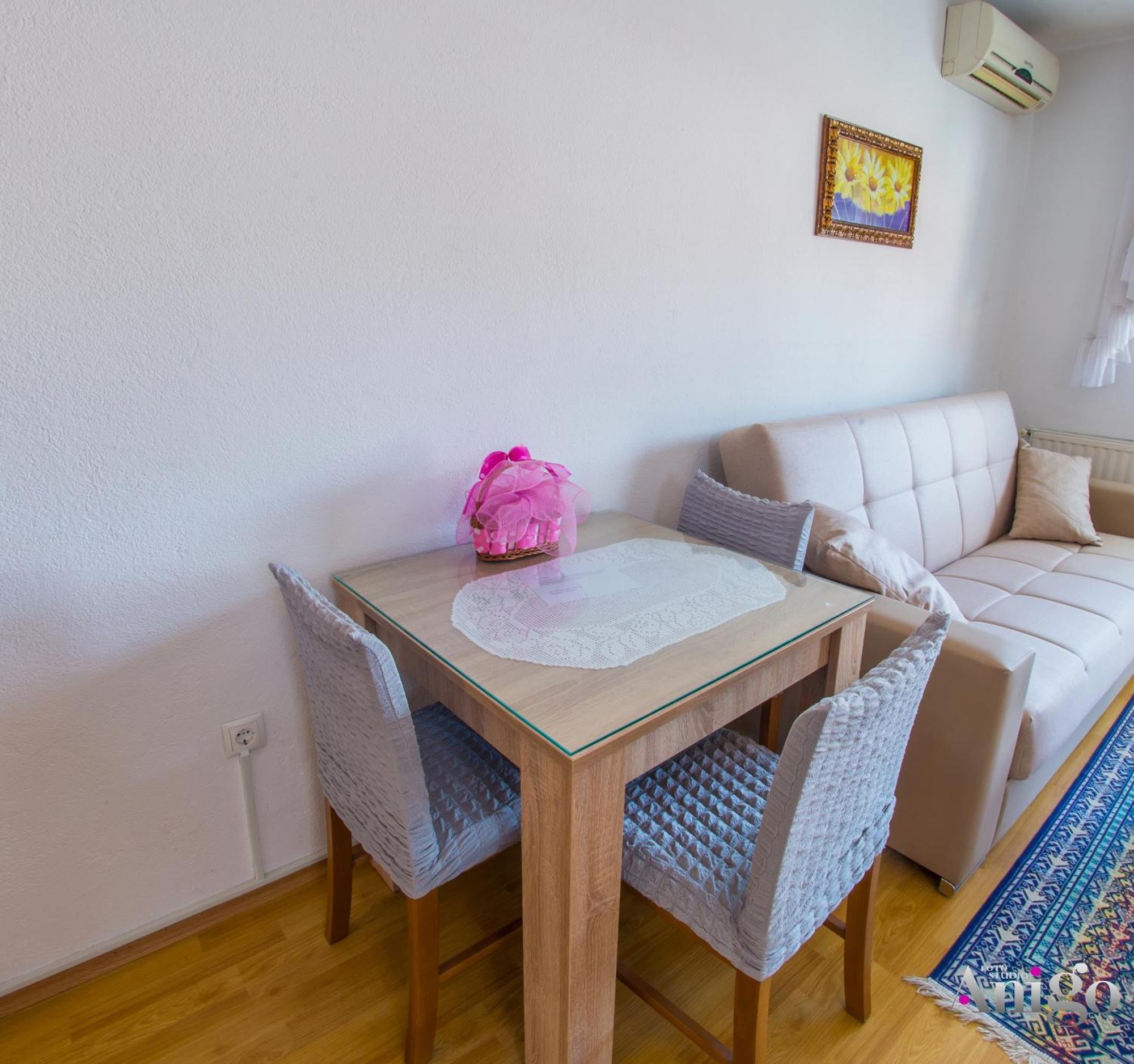 Apartment Ado Mostar Exterior photo